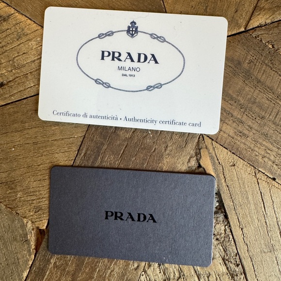 Prada Piombo Royal Calf Easy Leather Foldover - Small Shoulder Bag - Picture 10 of 10